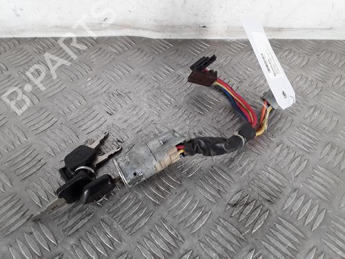 Used Ignition barrel PEUGEOT 306 Hatchback (7A, 7C, N3, N5) 1.9 D (68 hp) 30635463