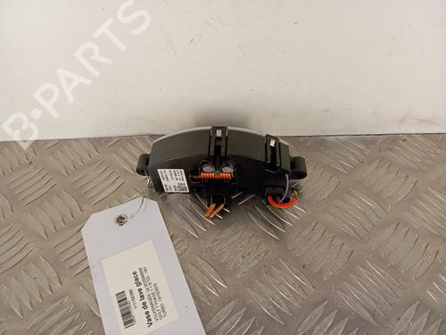 Varmeblæsermodstand VW GOLF VII (5G1, BQ1, BE1, BE2) 1.6 TDI (105 hp) 30023198