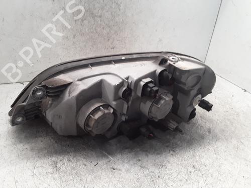 Used Right headlight Right headlight KIA CARNIVAL I (UP, FL) 2.9 TDi (126 hp) 30023925 30023925