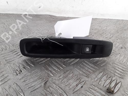 Used Left rear window switch RENAULT MEGANE IV Hatchback (B9A/M/N_) 1.5 dCi 110 (B9A3) (110 hp) 30022735