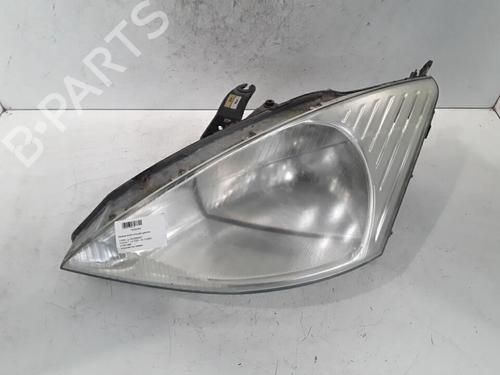 Faro izquierdo FORD FOCUS I (DAW, DBW) 1.8 Turbo DI / TDDi (90 hp) 30021310