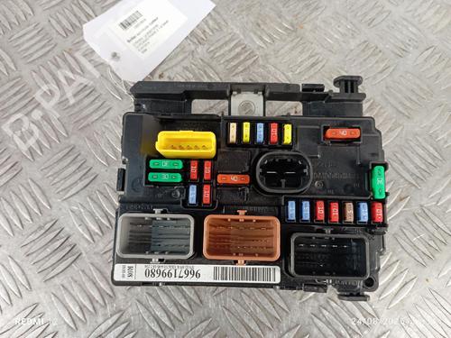 Fuse box CITROËN C3 Picasso (SH_) 1.6 HDI 90 | BP38528988E1 - Image 2