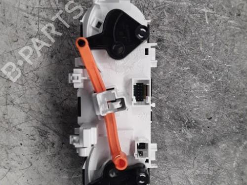 Commande Chauffage PEUGEOT 208 I (CA_, CC_) 1.4 HDi (68 hp) 30009560