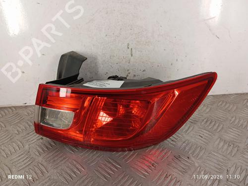 right-taillight-renault-clio-iv-bh_-2012-2013-2014-2015-2016-2017-2018-2019-2020-2021-39043079 main image