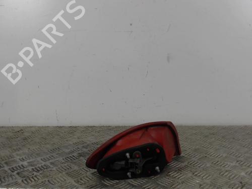 Used Right taillight ALFA ROMEO 147 (937_) 1.9 JTD (937.AXD1A, 937.BXD1A, 937.AXV1A, 937.BXB1A,... (115 hp) 30022550