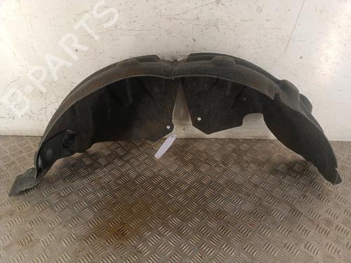 wheel-arch-renault-megane-iv-hatchback-b9amn_-2015-30011550 main image