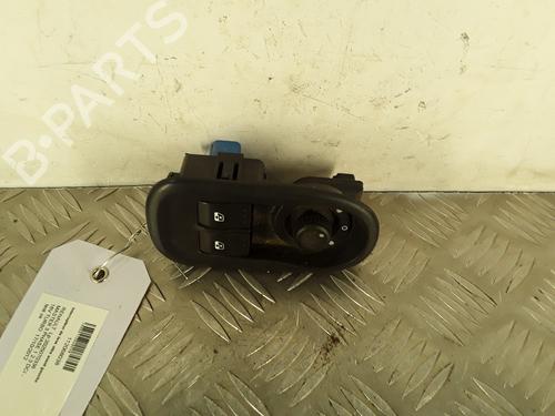 Used Left front window switch RENAULT MASTER III Van (FV) 2.3 dCi 100 FWD (FV0A, FV0B, FV0G, FV0K, FV0H) (101 hp) 30011799