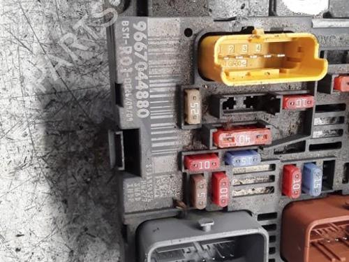 Fuse box CITROËN C4 Picasso I MPV (UD_) 1.6 HDi | BP30009436E1