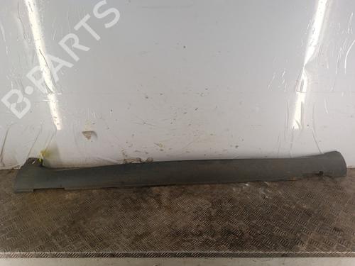 Used Right sideskirt Right sideskirt CITROËN C4 CACTUS 1.6 HDi 90 (92 hp) 33723170 33723170