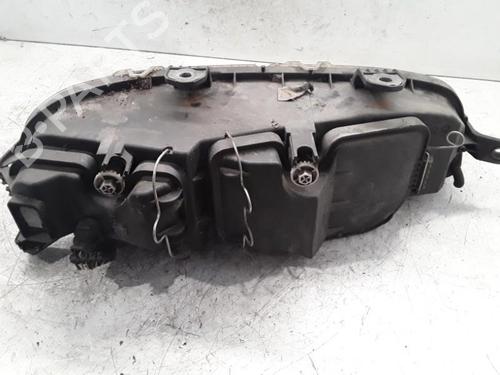 Used Left headlight FIAT PUNTO (188_) 1.9 JTD (86 hp) 30019081