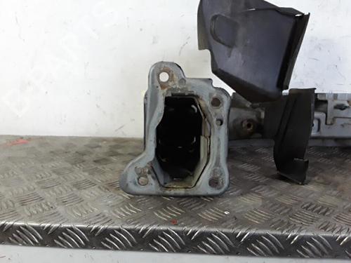 Used Front bumper reinforcement Front bumper reinforcement FORD C-MAX (DM2) 1.8 TDCi (115 hp) 30021734 30021734