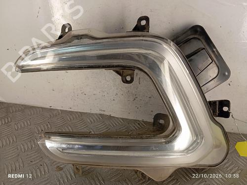 left-daytime-light-renault-captur-i-j5_-h5_-2013-40249591 main image