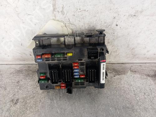 Sikringsdåse PEUGEOT 206 Hatchback (2A/C) 1.4 HDi eco 70 (68 hp) 30008558