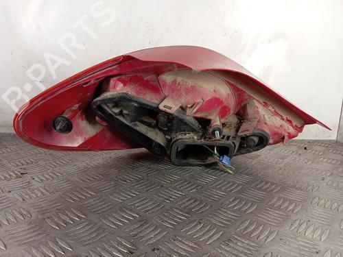 Used Right taillight Right taillight 31583681 31583681