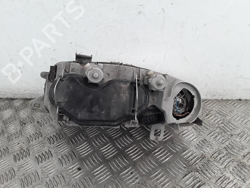 Used Right headlight Right headlight ALFA ROMEO 147 (937_) 1.9 JTD (937.AXD1A, 937.BXD1A, 937.AXV1A, 937.BXB1A,... (115 hp) 30016040 30016040