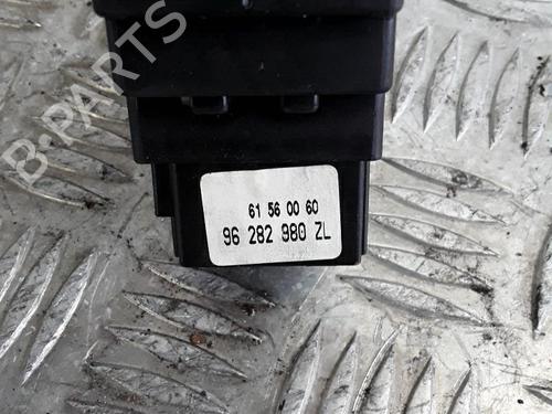 Steering column stalk PEUGEOT 106 II (1A_, 1C_) 1.4 i | BP30027346I23