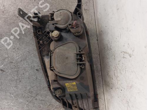 Right headlight FORD FIESTA IV (JA_, JB_) 1.3 i | BP30010230C29