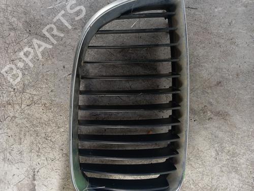 Used Grille BMW 1 (E87) 120 d (163 hp) 30940565