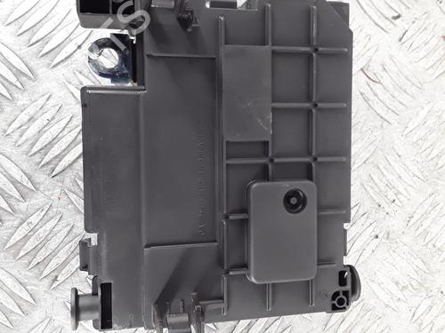 Fuse box PEUGEOT 308 II (LB_, LP_, LW_, LH_, L3_) 1.6 THP 125 | BP30719846E1