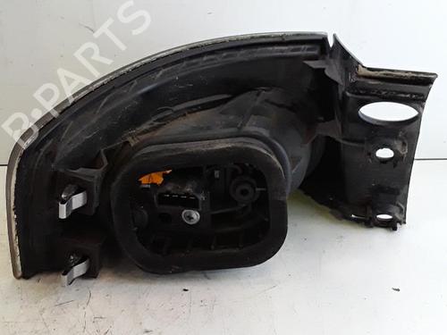 Używane Lampa tylna prawa SEAT IBIZA III (6L1) 1.4 TDI (75 hp) 30021959