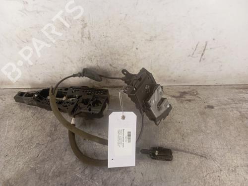 Used Rear right lock Rear right lock RENAULT CAPTUR I (J5_, H5_) 0.9 TCe 90 (90 hp) 30008498 30008498