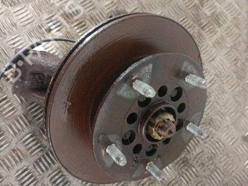 Used Left front steering knuckle Left front steering knuckle FORD TRANSIT Van (FA_ _) 2.4 TDE (115 hp) 30358141 30358141