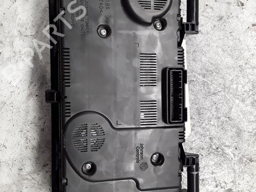 Used Instrument cluster Instrument cluster RENAULT MEGANE IV Hatchback (B9A/M/N_) 1.5 dCi 110 (B9A3) (110 hp) 30020818 30020818