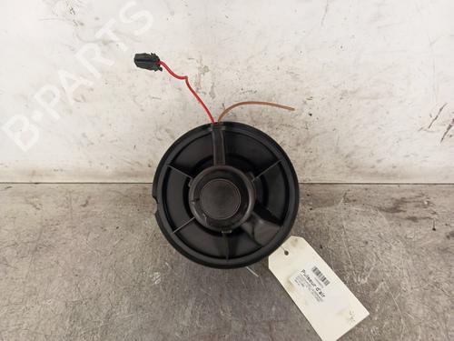 Varmeblæser VW CADDY II Box Body/MPV (9K9A) 1.9 TDI (90 hp) 30019869