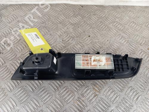 Right front window switch NISSAN MICRA V (K14) 1.5 DCI | BP31834238I26