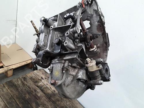 Używane Skrzynia biegów CITROËN BERLINGO / BERLINGO FIRST Box Body/MPV (M_) 1.9 D 70 (MBWJZ, MCWJZ) (69 hp) 30021369