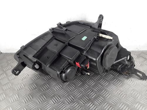 Used Left headlight Left headlight CITROËN C5 II (RC_) 1.6 HDi (RC8HZB) (109 hp) 30698820 30698820