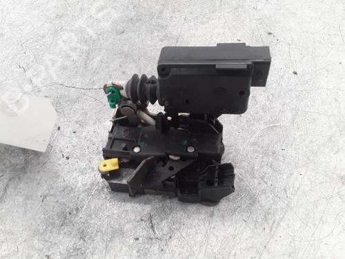 Serrure avant droite RENAULT TWINGO I (C06_) 1.2 (C066, C068) (58 hp) 30024354