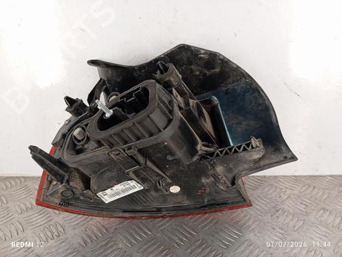 hjre-baglygte-citroen-c4-cactus-2014-36967011 main image