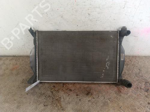 Used Water radiator AUDI A4 B7 (8EC) 2.0 TDI 16V (140 hp) 30010684