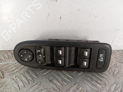 Used Left front window switch Left front window switch PEUGEOT 508 SW I (8E_) [2010-2018] 33692571 33692571