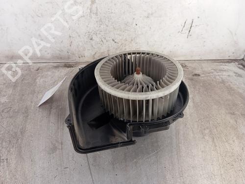 Varmeblæser SEAT IBIZA IV (6J5, 6P1) 1.9 TDI (105 hp) 30008264