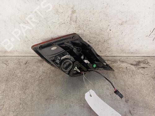 Used Right tailgate light Right tailgate light PEUGEOT 308 II (LB_, LP_, LW_, LH_, L3_) 1.6 HDi / BlueHDi 115 (115 hp) 30012263 30012263