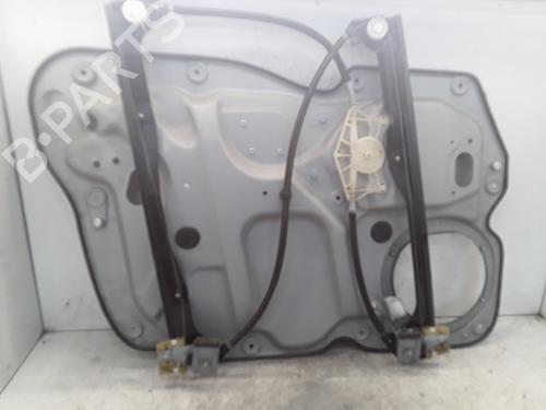 Fensterheber rechts vorne VW TOURAN (1T1, 1T2) 2.0 TDI | BP30024240C23