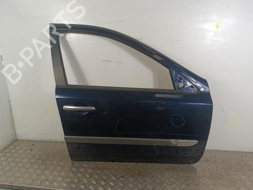 Used Right front door RENAULT LAGUNA II (BG0/1_) 1.9 dCi (BG1A, BG1W, BG0G) (110 hp) 30023804