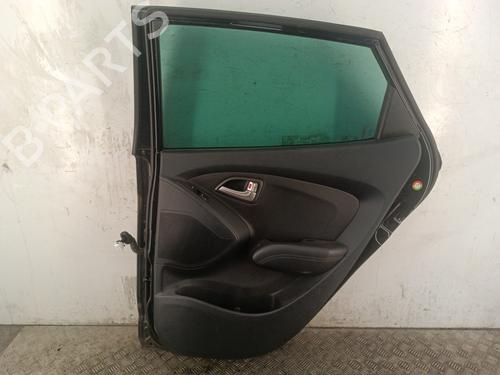 Used Right rear door Right rear door 37866856 37866856