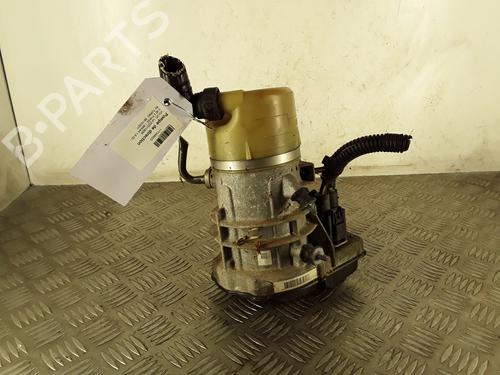Used Steering pump VOLVO V60 I (155) 1.6 DRIVe (114 hp) 30930027