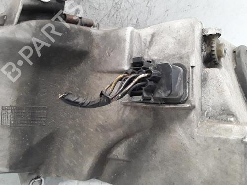 Right headlight VW SHARAN (7M8, 7M9, 7M6) 1.9 TDI | BP30026678C29