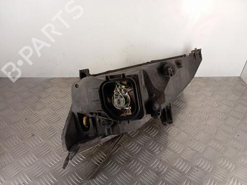 Right headlight FORD FOCUS I (DAW, DBW) 2.0 16V | BP30007786C29
