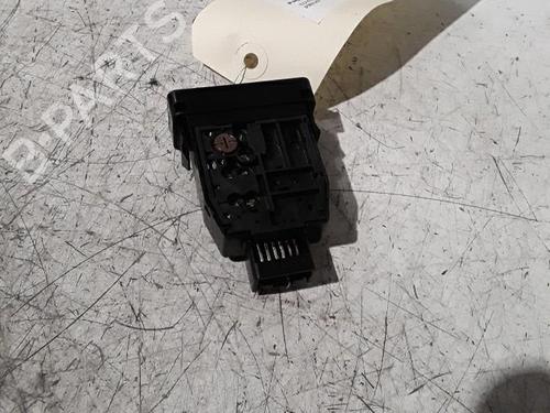 Switch TOYOTA PRIUS Liftback (_W2_) 1.5 Hybrid (NHW20_, NHW20R) | BP30015451I30