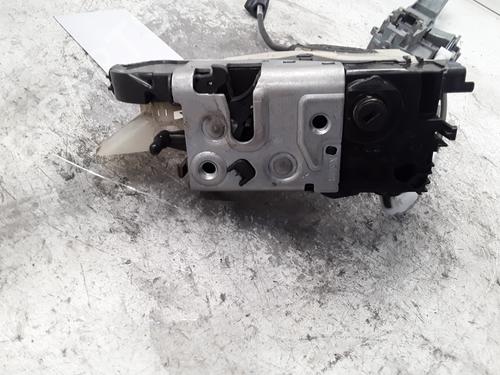 Used Front left lock PEUGEOT 208 I (CA_, CC_) 1.6 HDi (92 hp) 30020797