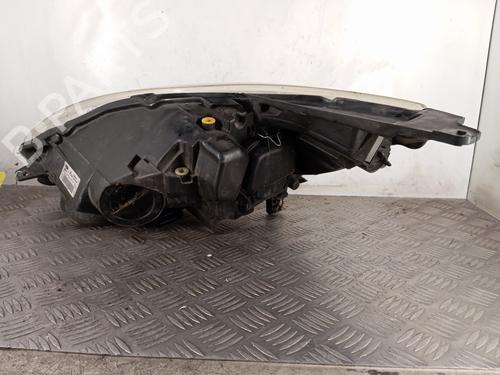 Right headlight FORD GRAND C-MAX (DXA/CB7, DXA/CEU) 2.0 TDCi | BP31017334C29