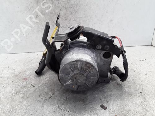 Used Steering pump Steering pump DACIA DOKKER MPV (KE_) 1.2 TCe (KEM0, KEAY) (115 hp) 33693622 33693622