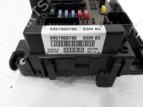 Used Fuse box PEUGEOT 206 Hatchback (2A/C) 1.4 HDi eco 70 (68 hp) 30016056