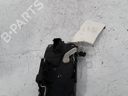 Cerradura puerta delantera izquierda PEUGEOT 206 Hatchback (2A/C) 1.1 i (60 hp) 30015709