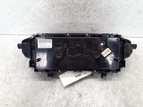 Instrument cluster PEUGEOT 5008 II (MC_, MJ_, MR_, M4_) 1.5 BlueHDi 130 (MCYHZJ, MCYHZR, MCYHZX) | BP30008631C47 